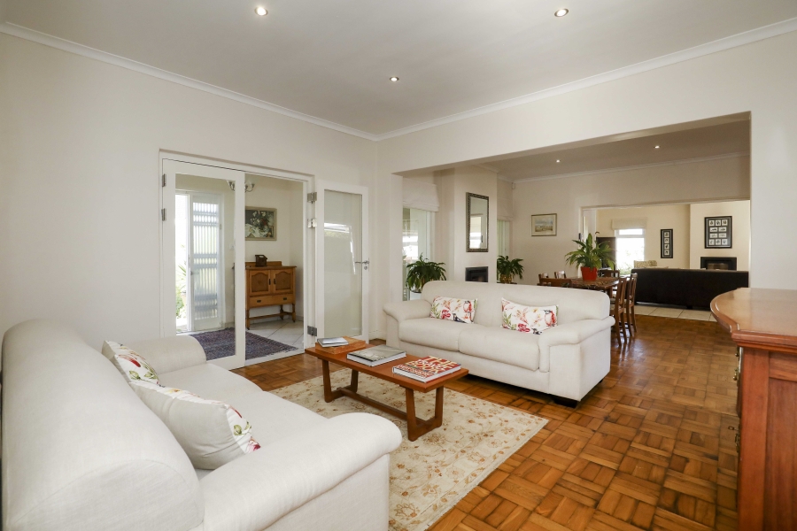 4 Bedroom Property for Sale in Claremont Western Cape